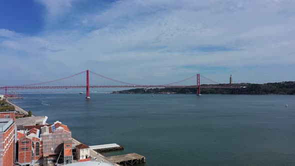 Tejo river in Lisbon