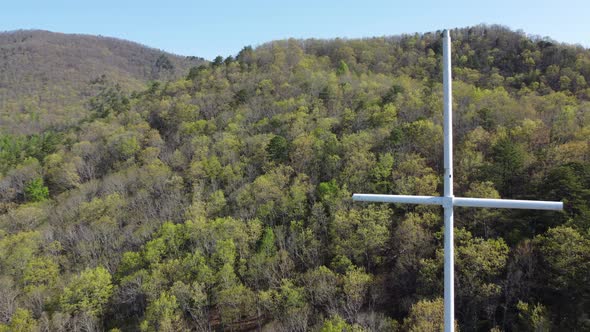 Blue Ridge Mountains cross in springtime near Ridgecrest in Asheville