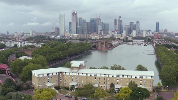 London Docklands Finance and Banking Centers 