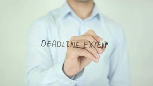 Deadline Extended, Writing On Screen