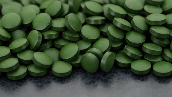 superfoods Spirulina, chlorella supplement pills close up