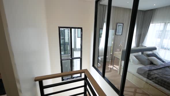 Modern and Stylish Home Stair platform Design