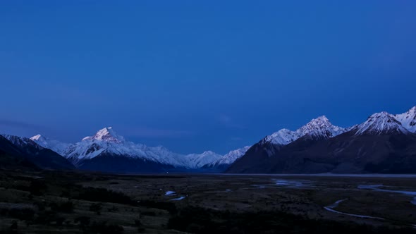 Mount Cook New Zealand nightfall timelapse