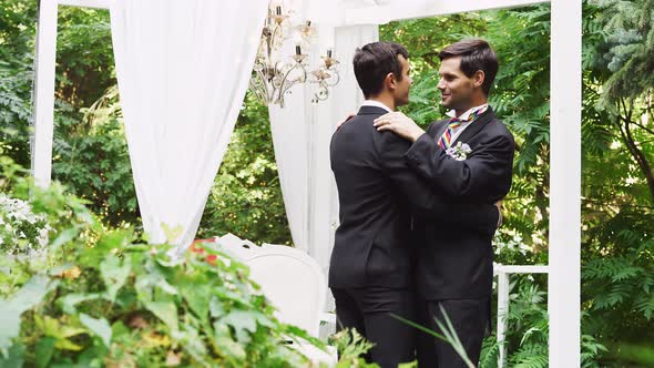 Lgbt wedding