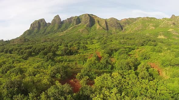 Aerial view of the Koolau Mountains, Windward Oahu, Hawaii