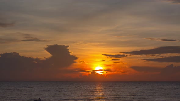 Time Lapse Scenery Sunset Over The Ocean