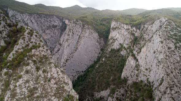 Canyon Cliff