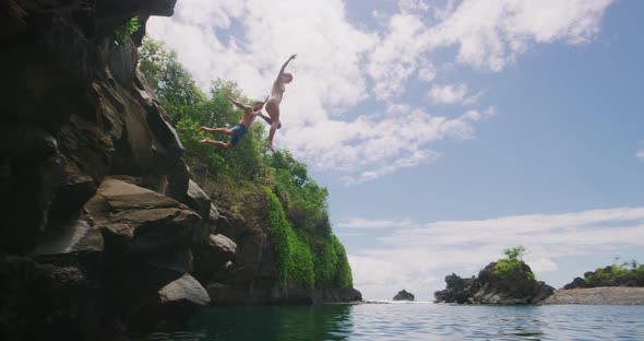 Cliff jumping together