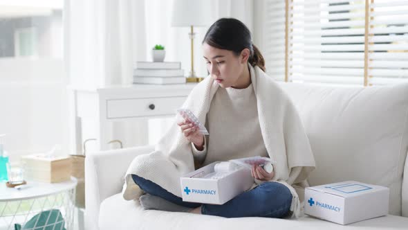 Check medicine box capsule pack from drugstore.