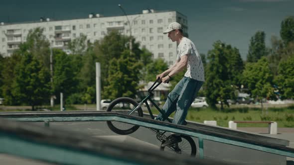 Urban Extreme in the Skatepark