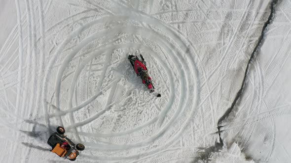 Drifting around a Snowmobile on a glacier