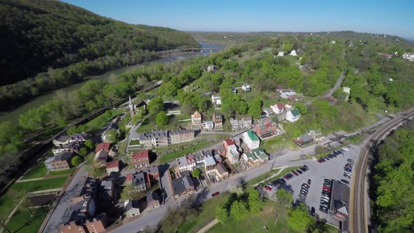 Harpers Ferry National Park is situated at the confluence of the Potomac & Shenandoah rivers where M