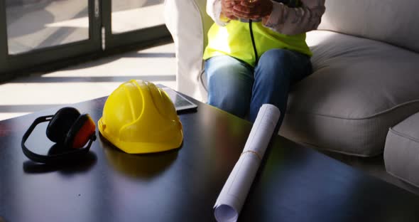 Female Engineer Using Mobile Phone 4k