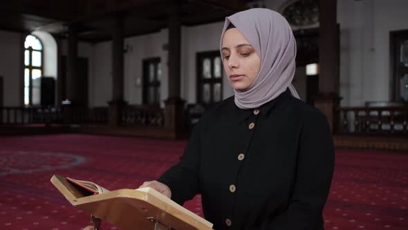 Women Reading Quran In Mosque