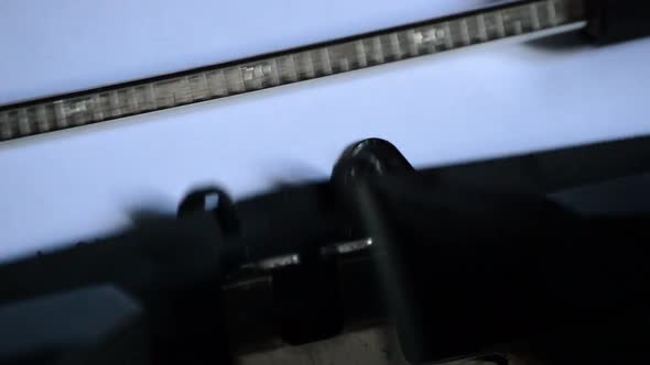 Typing the Expression Love at First Sight...  alt