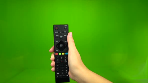 Setting Up Programs Using the Remote Control. Green Screen