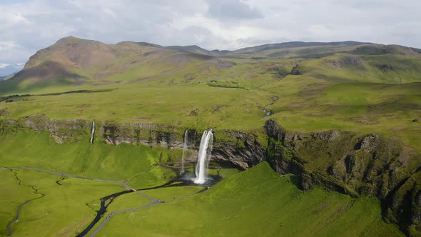 Flying Around the Seljalandsfoss Waterfall in Iceland