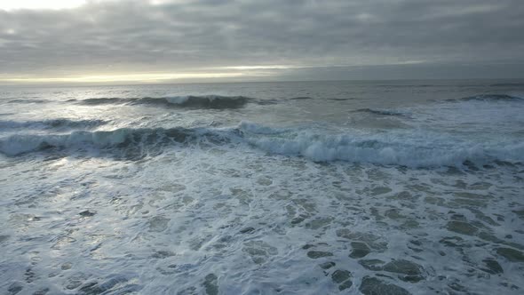 Ocean Waves Nature Background