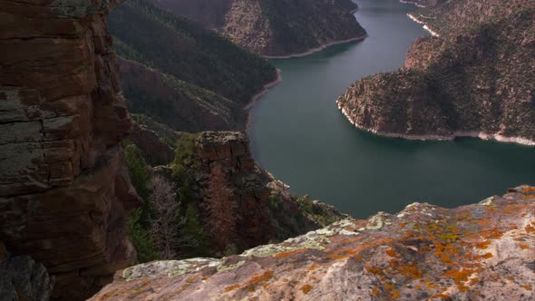 Dolly shot overlooking Flaming Gorge from Red Canyon overlook.