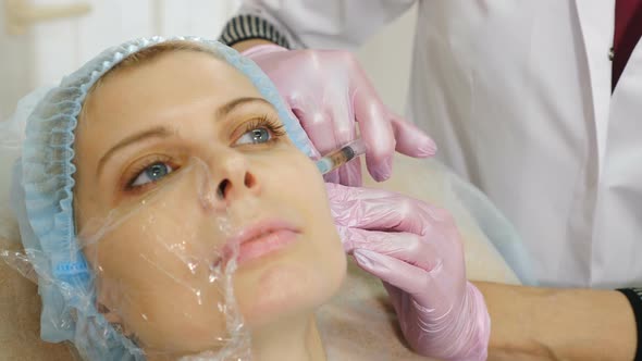 Beauty Injection Procedure in Modern Beauty Clinic