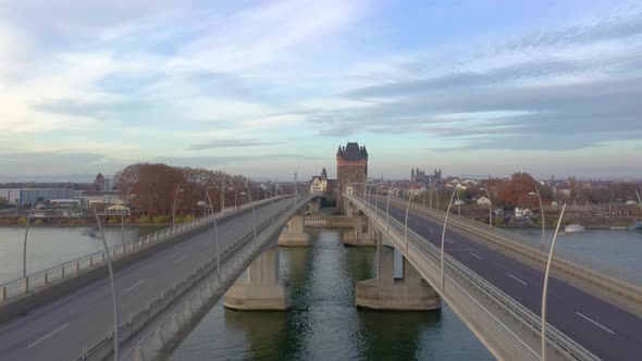 Drone video of a vertical movement upwards between the lanes of the Nibelungen Bridge in Worms