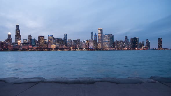 Day to night timelapse of buildings in Chicago