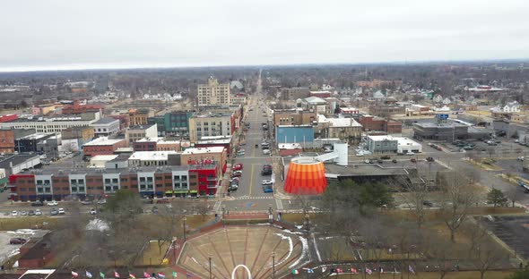 Bay City Michigan skyline drone videoing forward.