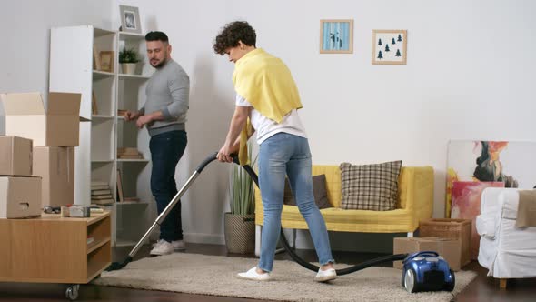 Bickering Middle-Aged Couple Settling Down in New Home