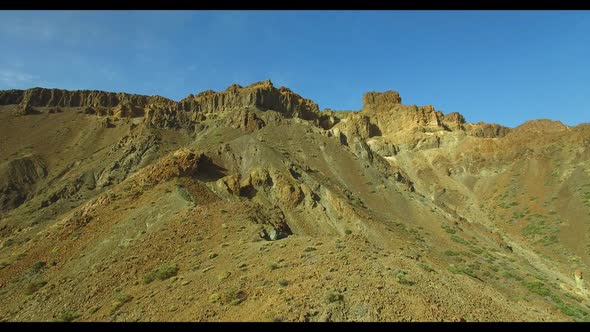 Aerial drone shot close to a mountaintop in the volcano 51 Full Hd