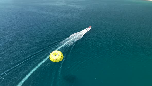 Parasailing aerial view Turkey Alanya 4 K