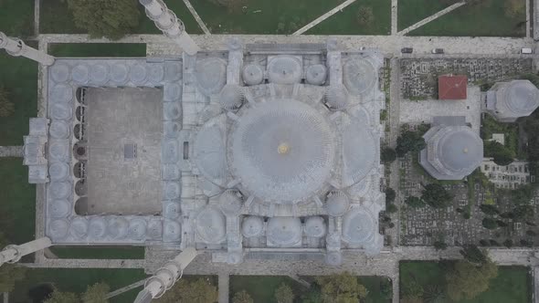 Aerial footage of Suleymaniye Mosque from a foggy day