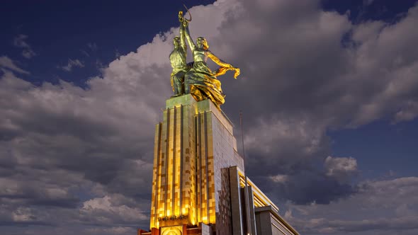 monument Rabochiy i Kolkhoznitsa, sculptor Vera Mukhina, Moscow, Russia. Made of in 1937