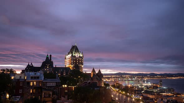 Timelapse of Quebec City, at twilight