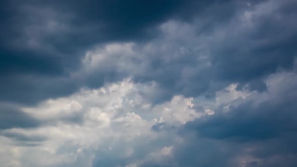 White Puffy, Fluffy Cumulus Clouds Time Lapse Motion