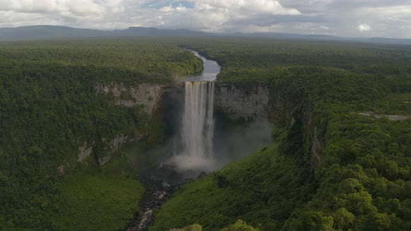 Tallest Waterfall in the World