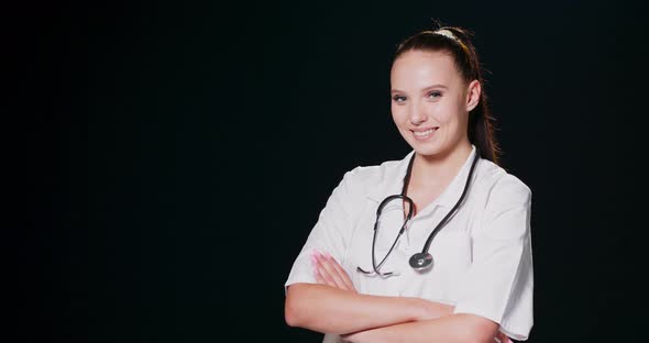 Confident Doctor Standing Arms Crossed Confident Smilling Young Woman Doctor Intern Doctor Young