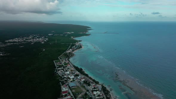 Landing in the beach of Mahahual at the hearth of Mexican caribe