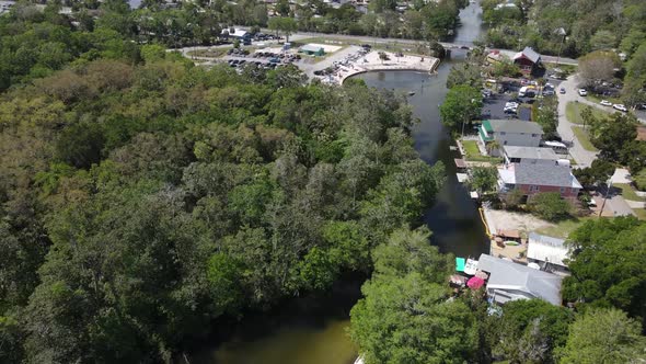 Weeki Wachee River flying into Roger's Park on a busy weekend