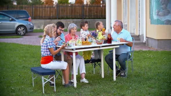 Family Dining Outdoor