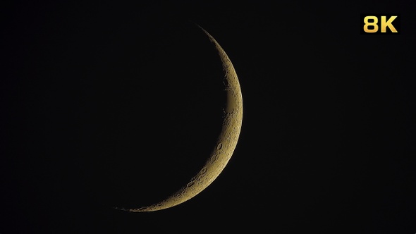 Craters in Thin Crescent Moon With Mega Zoom Telescope