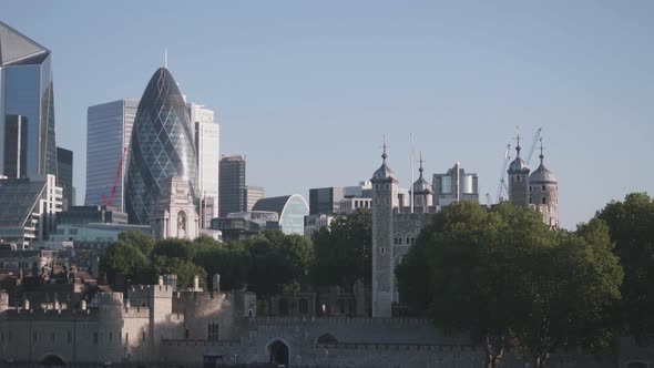 London's City and the Tower of London. Centuries of history in one shot.