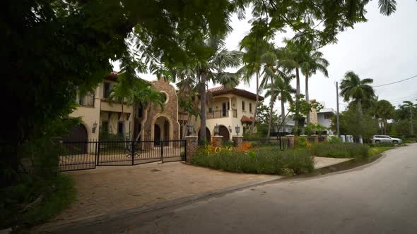 Luxury Home With Security Gate Fort Lauderdale Fl