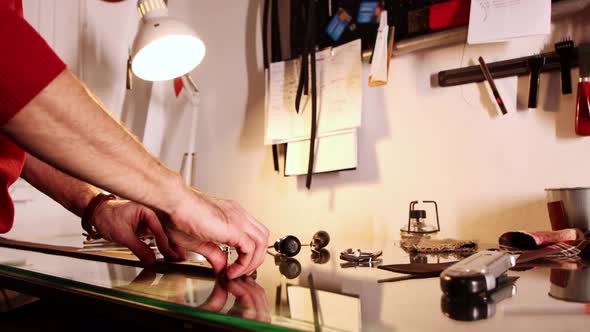 Preparation of a Leather Flap for Belt Making  Making Marks