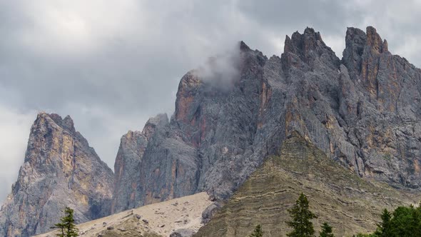 Timelapse video of the Dolomites Italian Alps with the Furchetta mountain