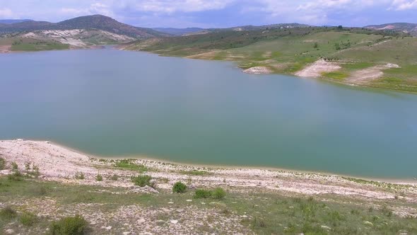 Slopes by the Lake