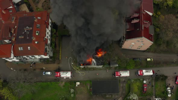 Strong Fire in a Residential Building