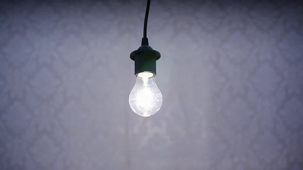Flashing lightbulb