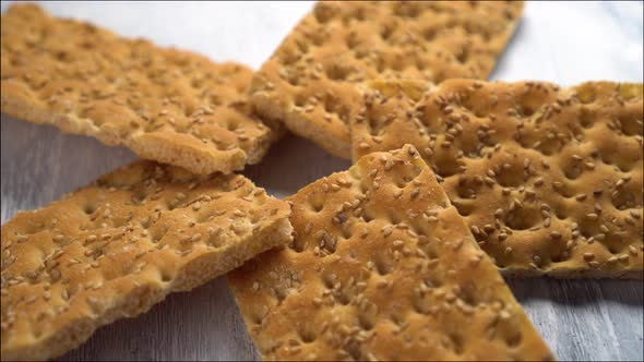 Wheat crispbread with flax seeds and sesame seeds