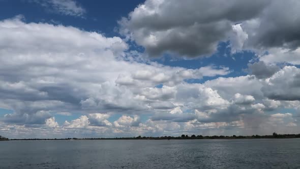 An Afternoon cruise on the might Zambezi river along the Nambia side with a view of Zambia. In summe