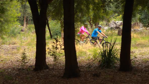 Couple cycling bicycle